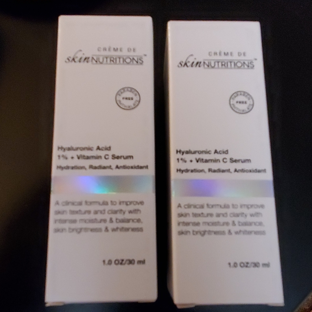 Hyaluronic acid + vitamin c face serum